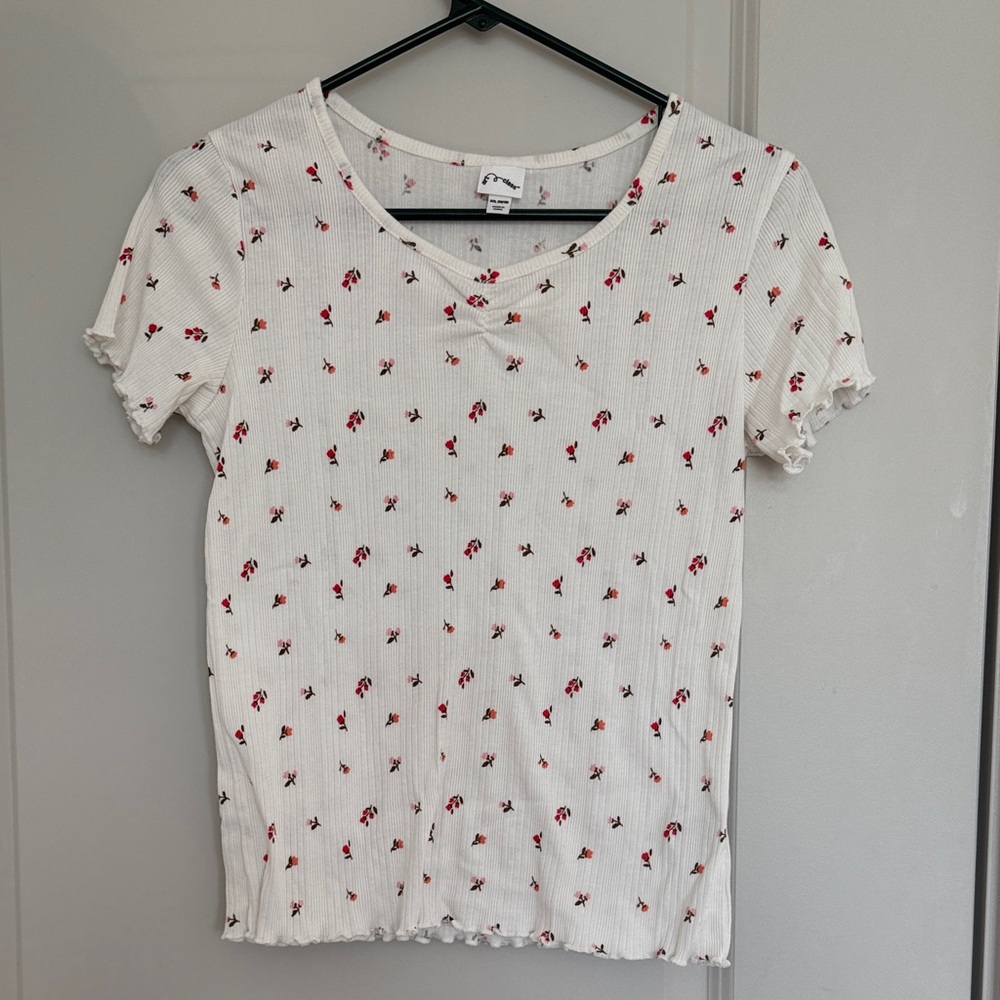 Art Class White Floral Short Sleeve Tee